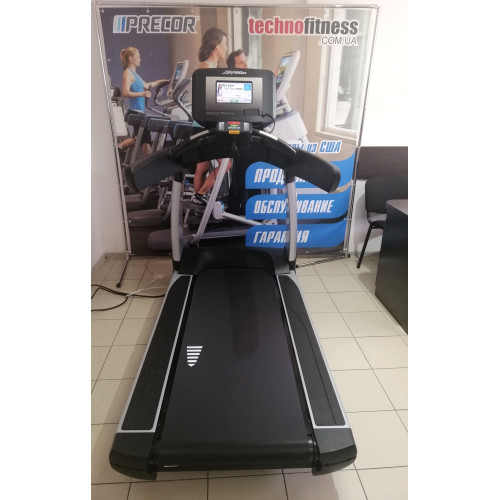 Беговая дорожка  Life Fitness 95T Achieve (Б/У) - фото №4